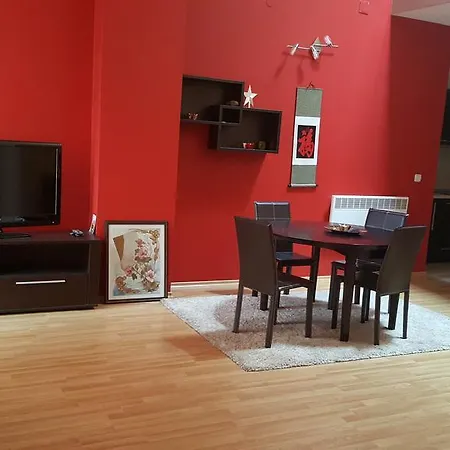 Veni Apartment *